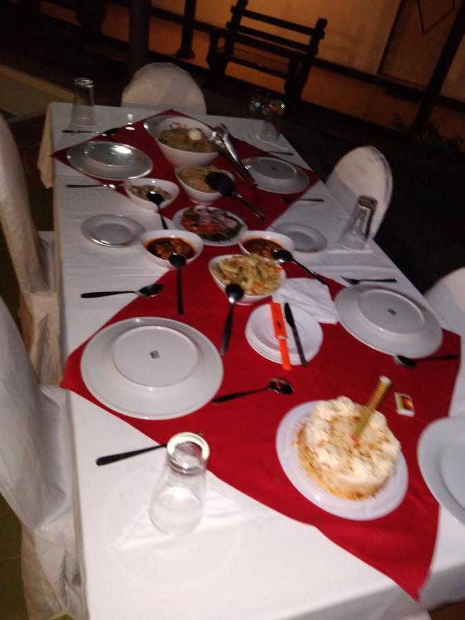 Jayasinghe Holiday Resort Kataragama Esterno foto