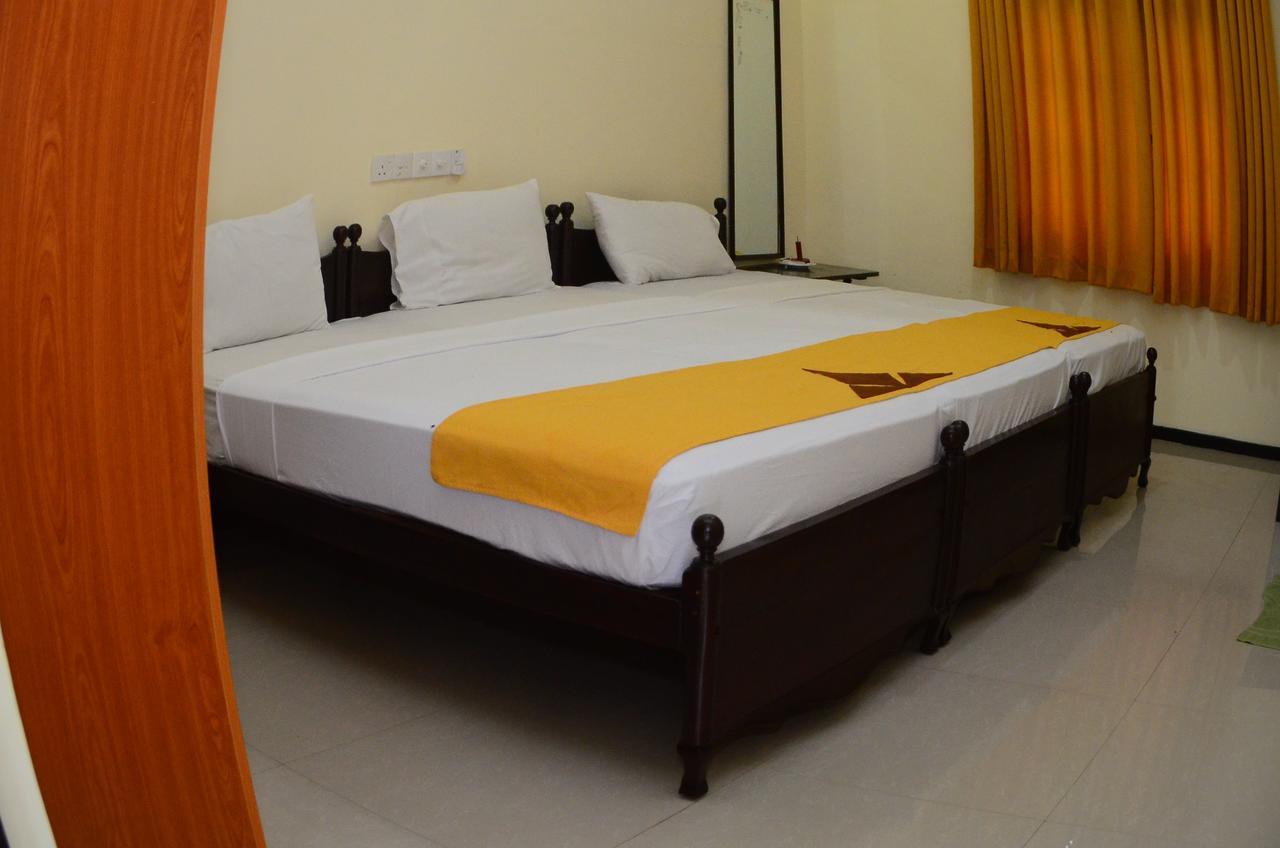 Jayasinghe Holiday Resort Kataragama Esterno foto